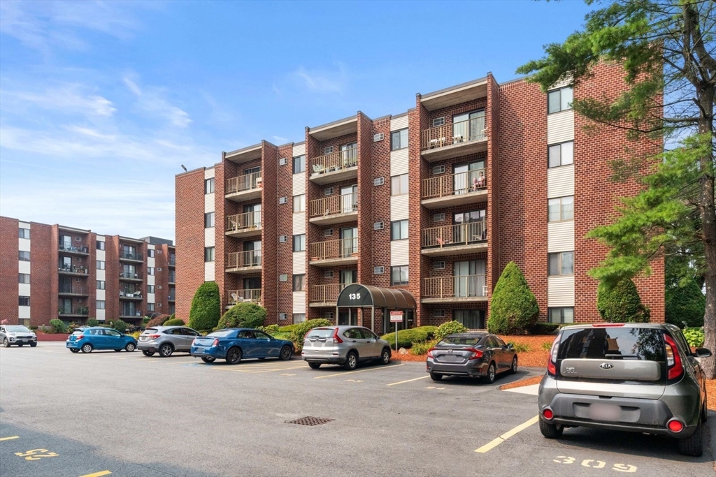 135 Franklin St # 101