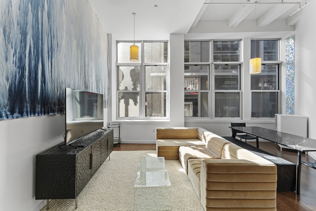 88 Kingston Street # 1F