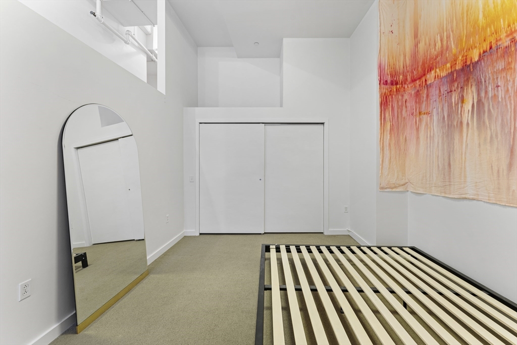 88 Kingston Street # 1F