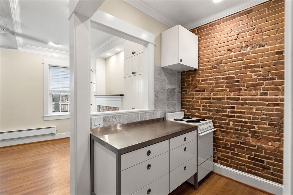 6 North Hudson Street # 2