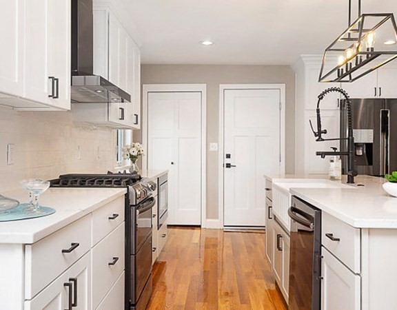 68 Edward Street # 1