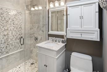 65 East India Row # 24C