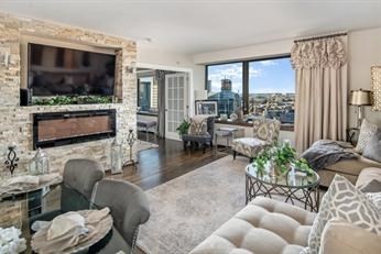 65 East India Row # 24C