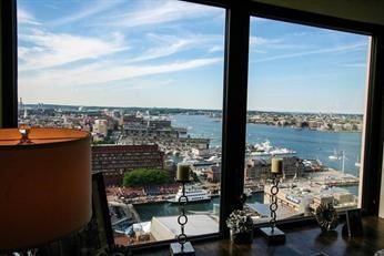 65 East India Row # 24C