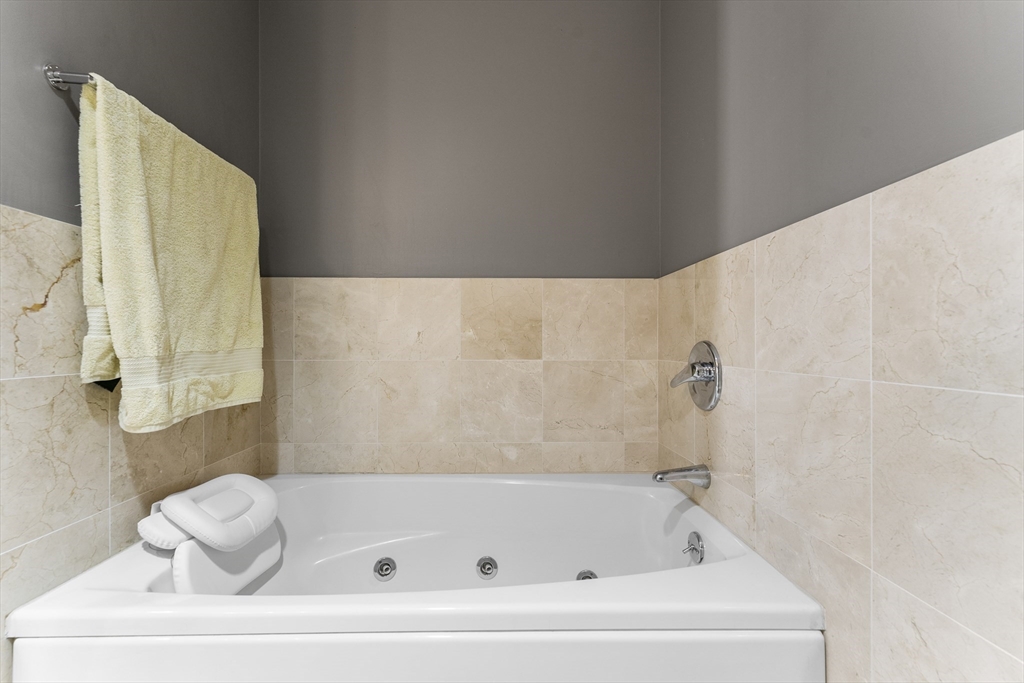 210 South # 1 Unit: 11-1