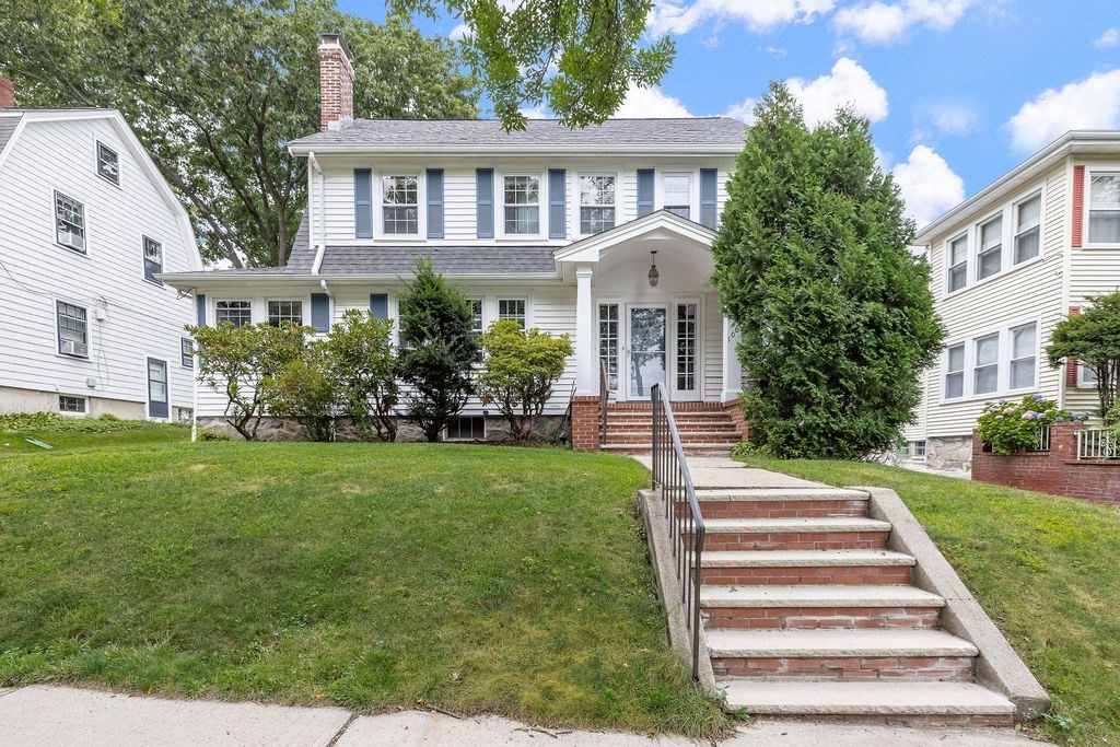 100 Russett Road