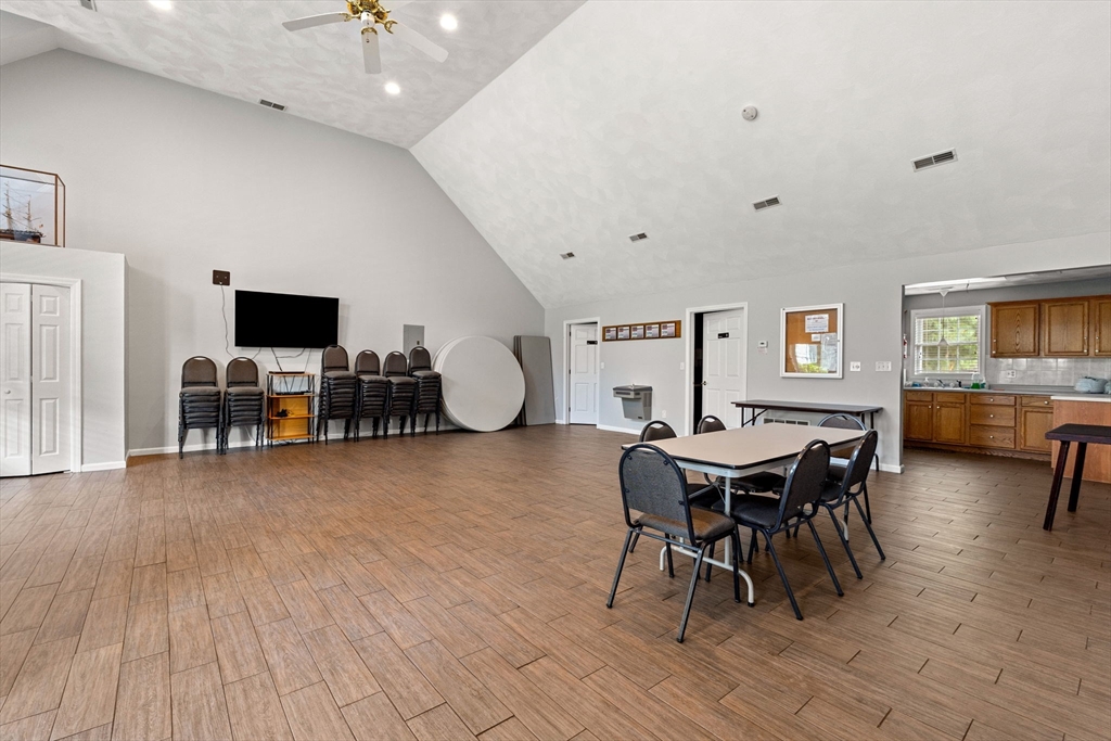 16 Eagle Drive # 16