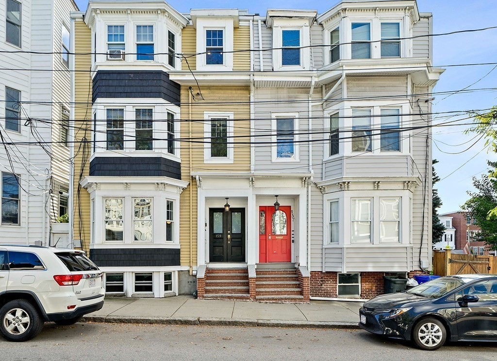 159 W 7th # 3