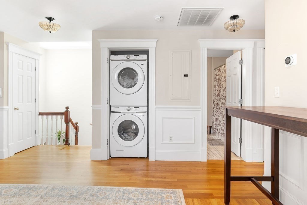 633 E 7th # 3