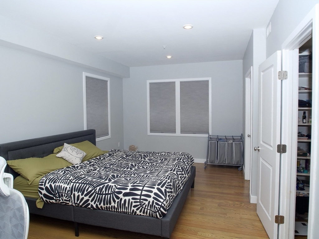 47 Sargent St # 3, Boston Unit: 3