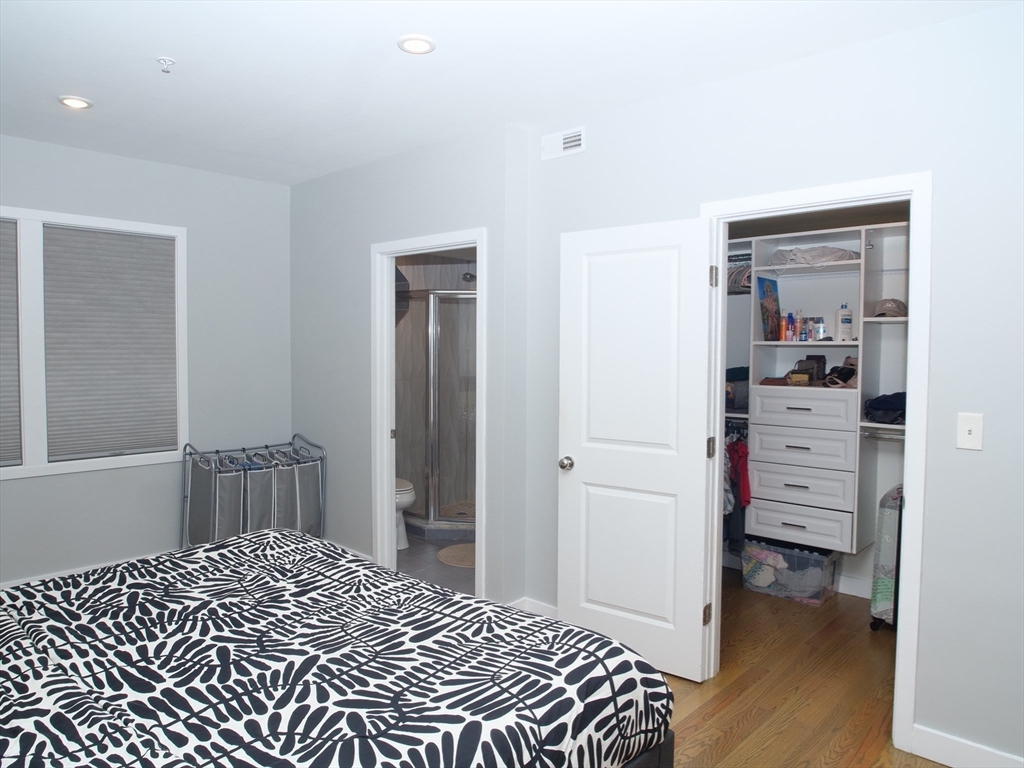 47 Sargent St # 3, Boston Unit: 3