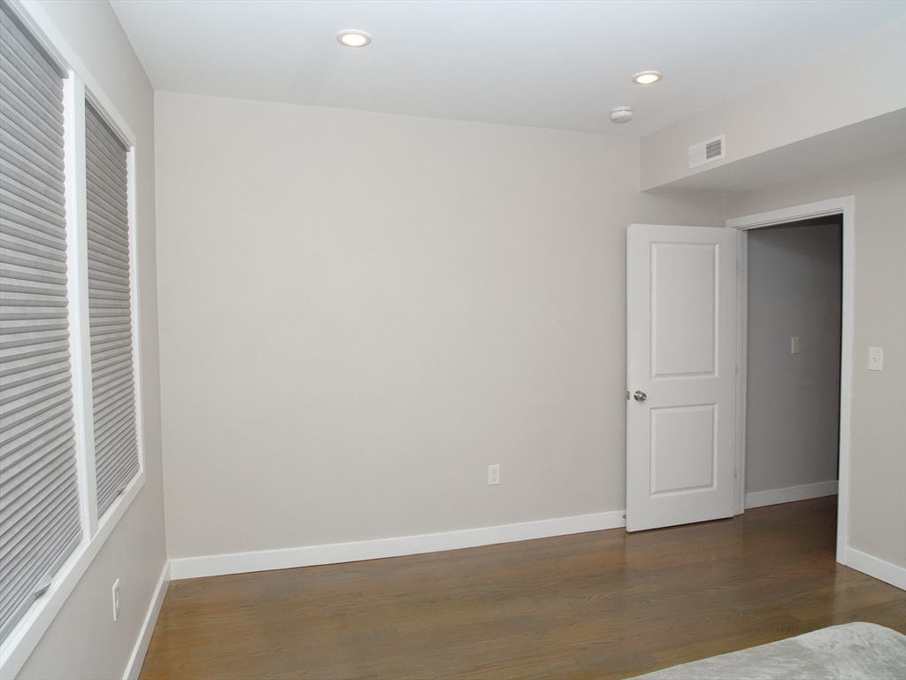 47 Sargent St # 3, Boston Unit: 3