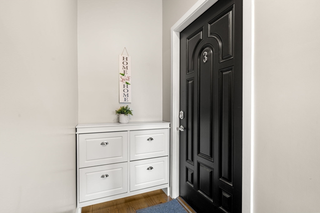 47 Sargent St # 3, Boston Unit: 3