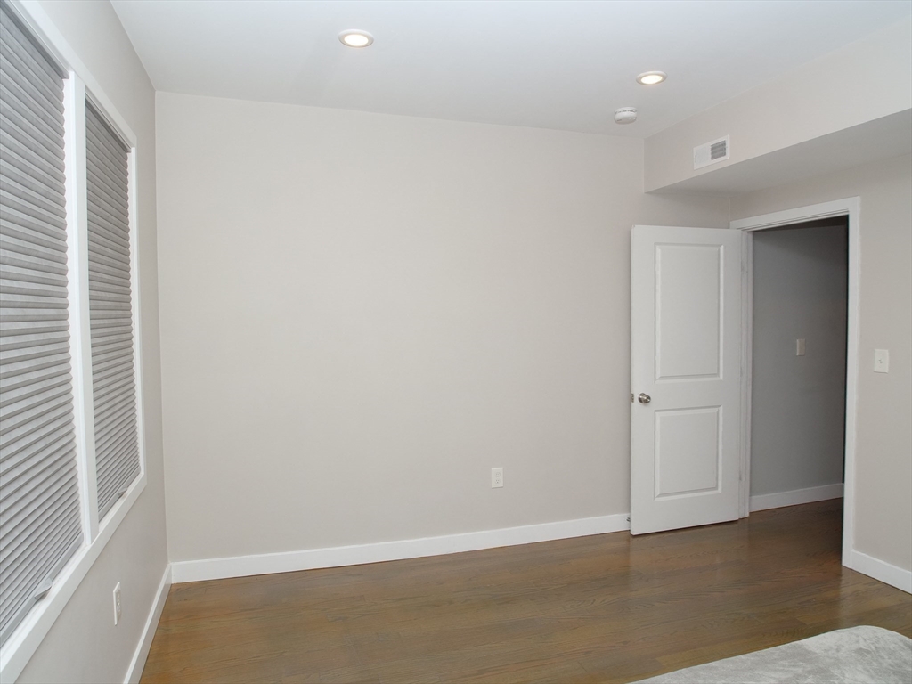 47 Sargent St # 3, Boston Unit: 3