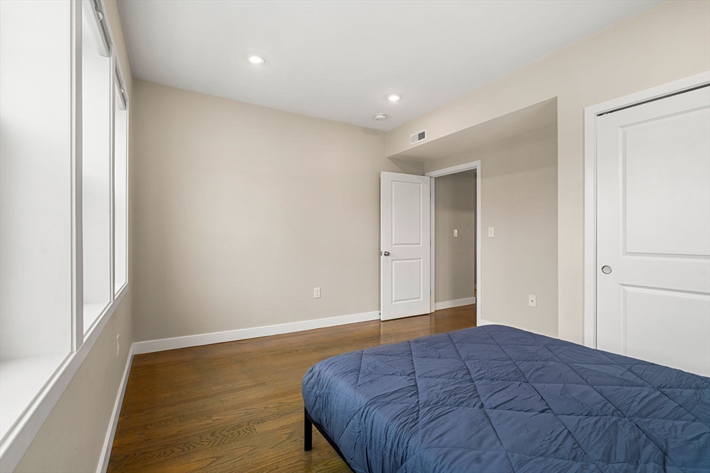 47 Sargent St # 3, Boston Unit: 3