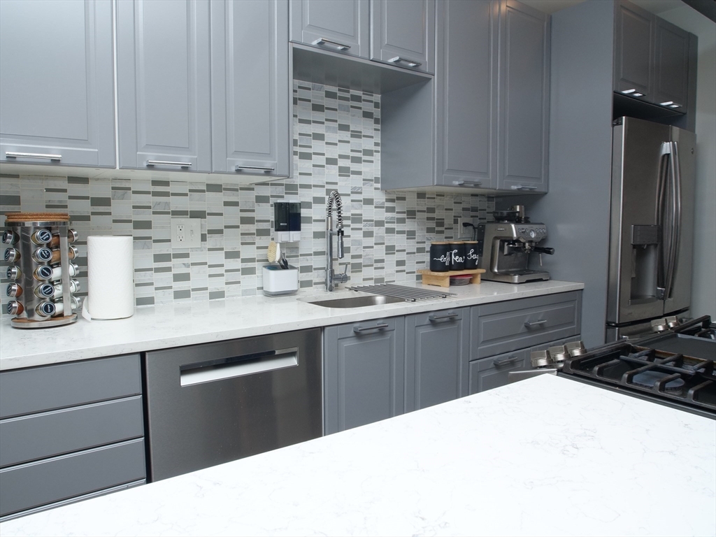 47 Sargent St # 3, Boston Unit: 3