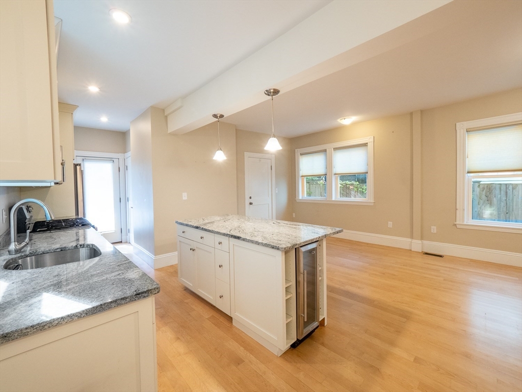 24 Hall Street # 1, Somerville Unit: 1