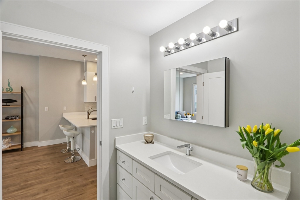 610 Rutherford Ave # 404, Boston Unit: 404