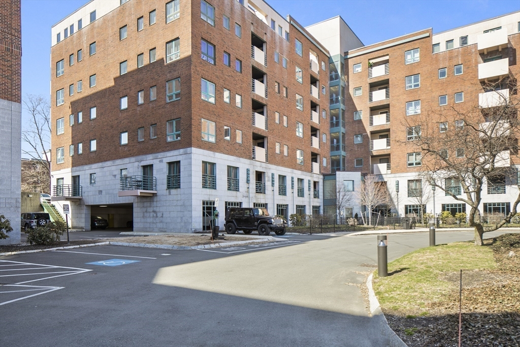 165 Cottage St # 402, Chelsea Unit: 402