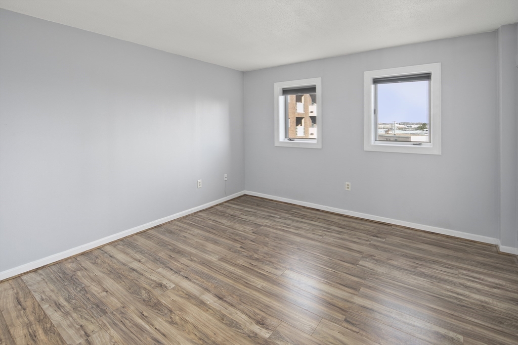 165 Cottage St # 402, Chelsea Unit: 402