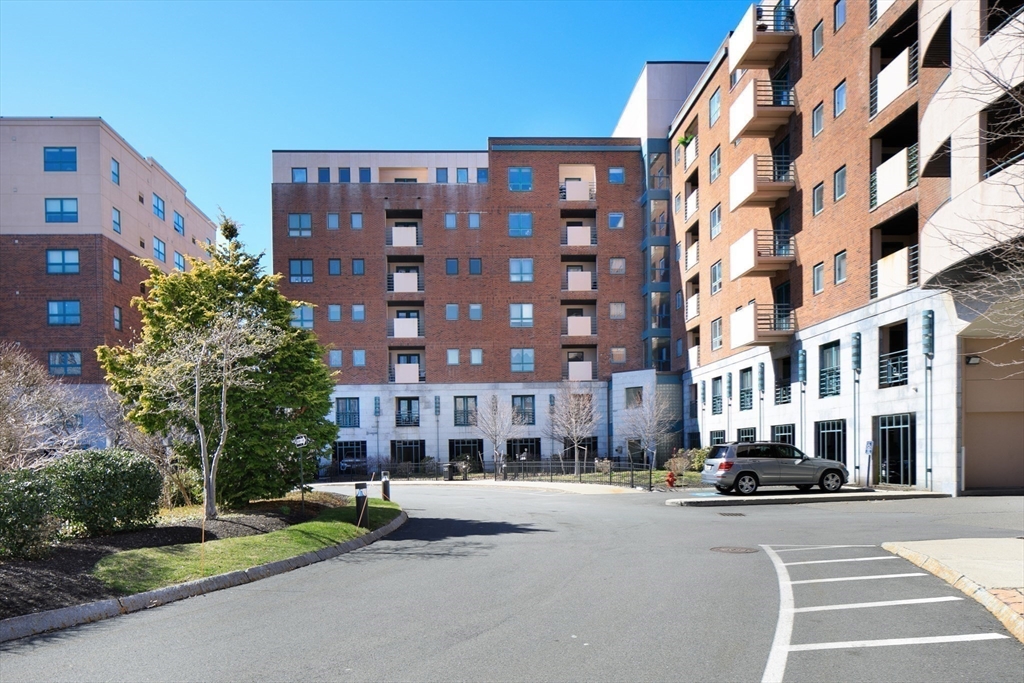 165 Cottage St # 402, Chelsea Unit: 402