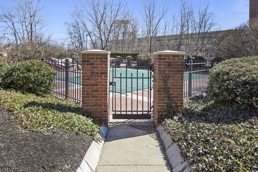 165 Cottage St # 402, Chelsea Unit: 402