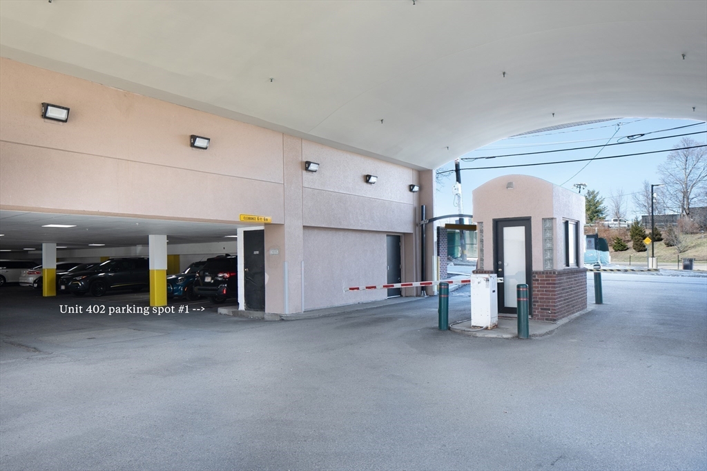 165 Cottage St # 402, Chelsea Unit: 402