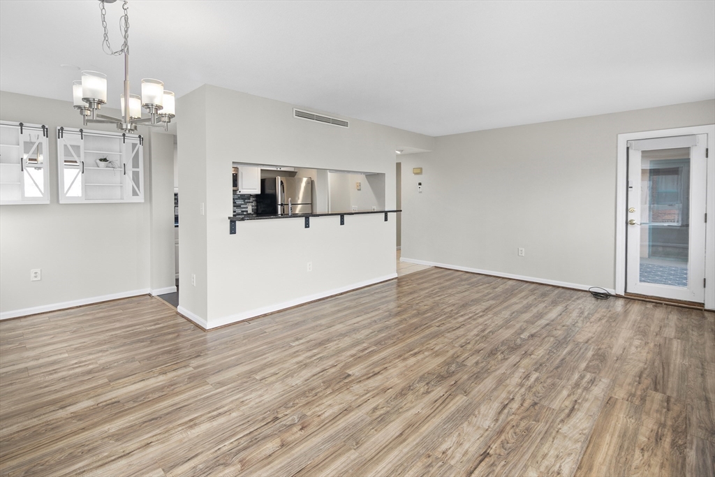 165 Cottage St # 402, Chelsea Unit: 402