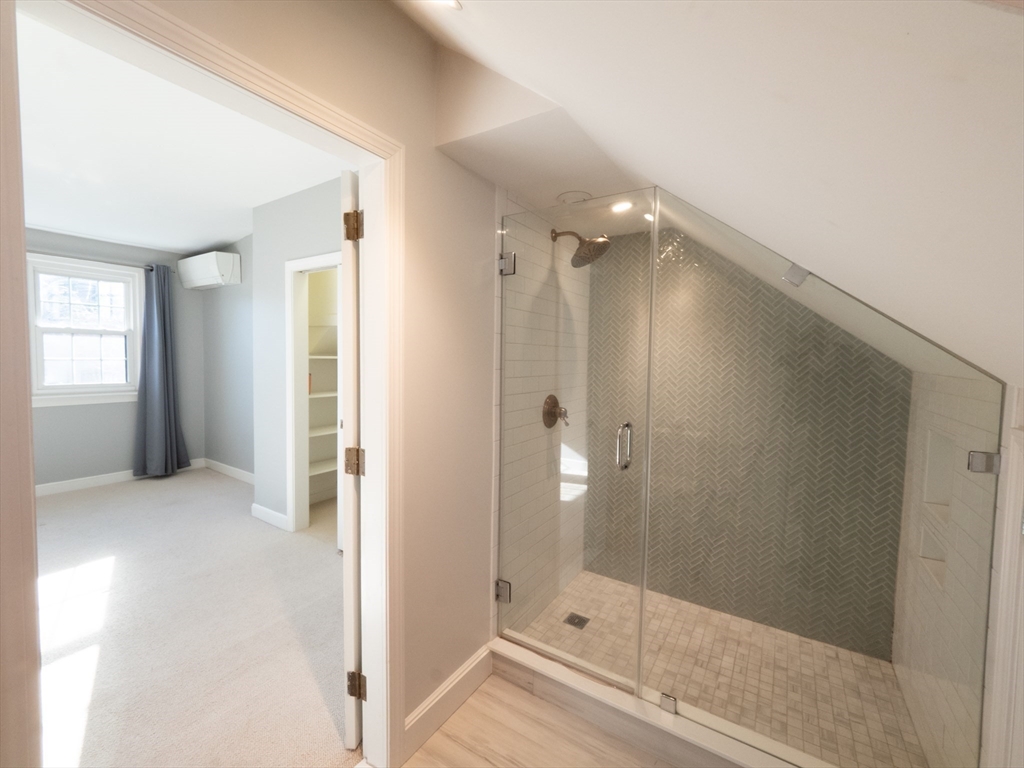 210 Third Street # 1, Cambridge Unit: 1