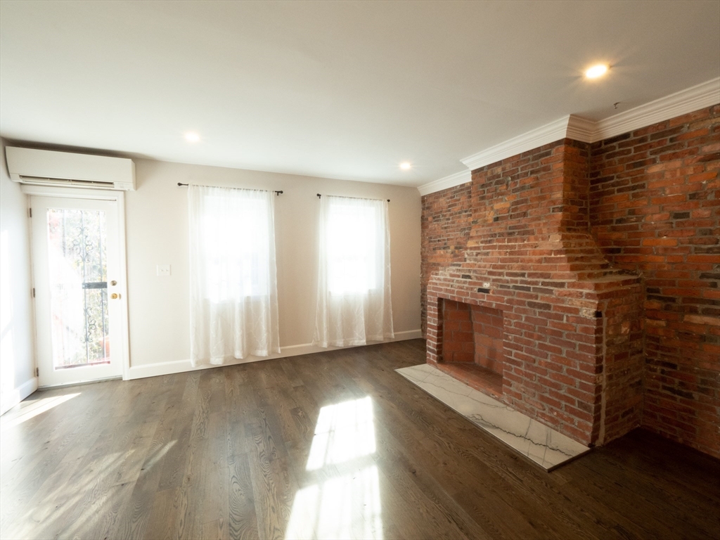 210 Third Street # 1, Cambridge Unit: 1