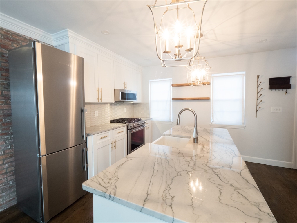 210 Third Street # 1, Cambridge Unit: 1