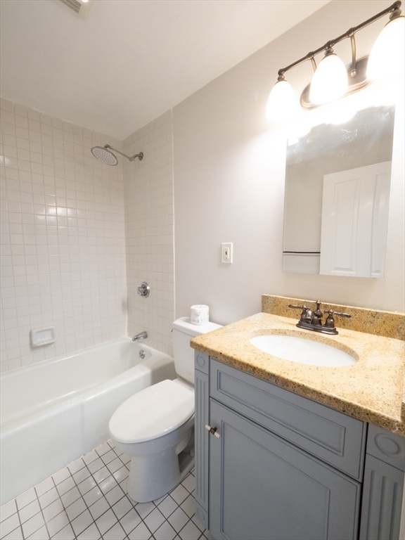 210 Third Street # 1, Cambridge Unit: 1