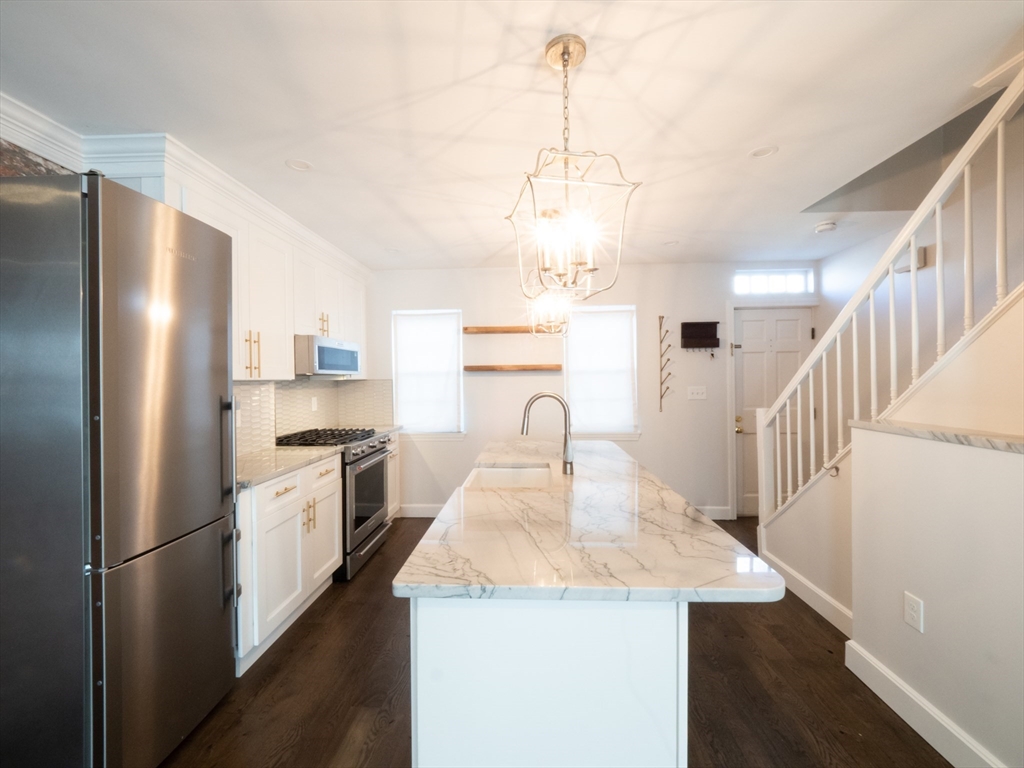 210 Third Street # 1, Cambridge Unit: 1