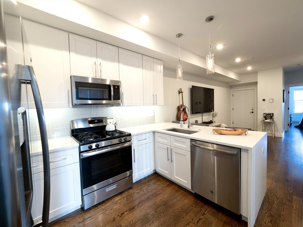 65 Border Street # 4