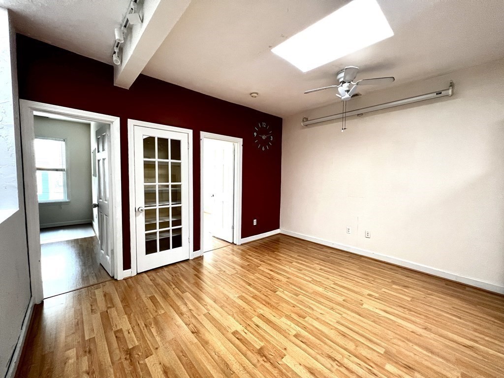 40 Winter Street # 3