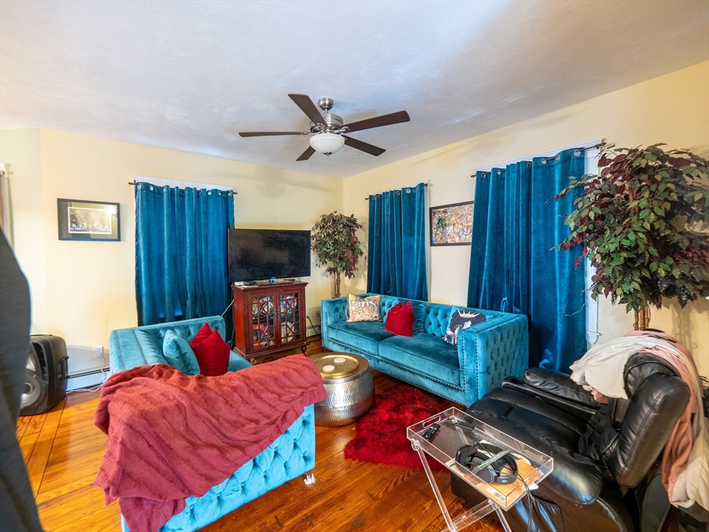 70-72 Wrentham Street