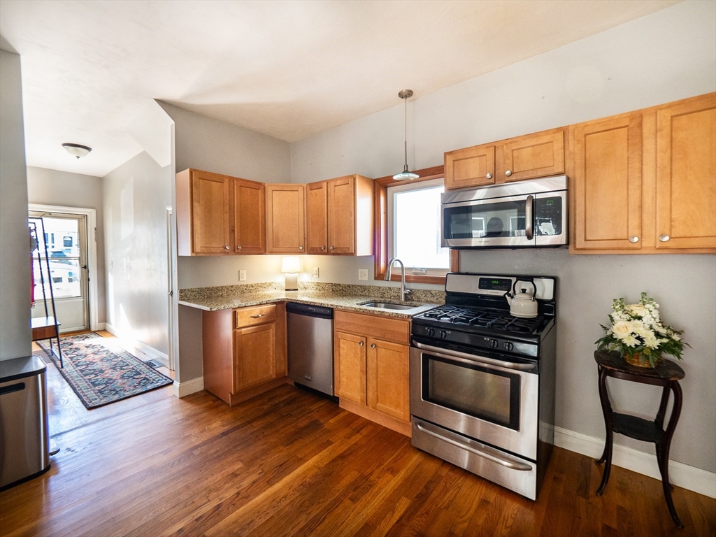 70-72 Wrentham Street