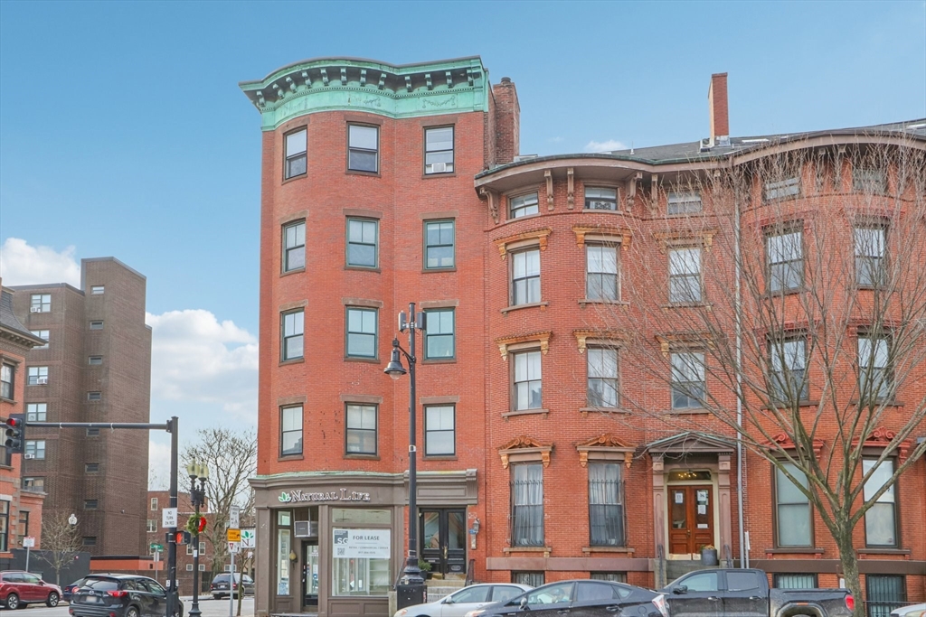 583 Massachusetts Avenue # 5