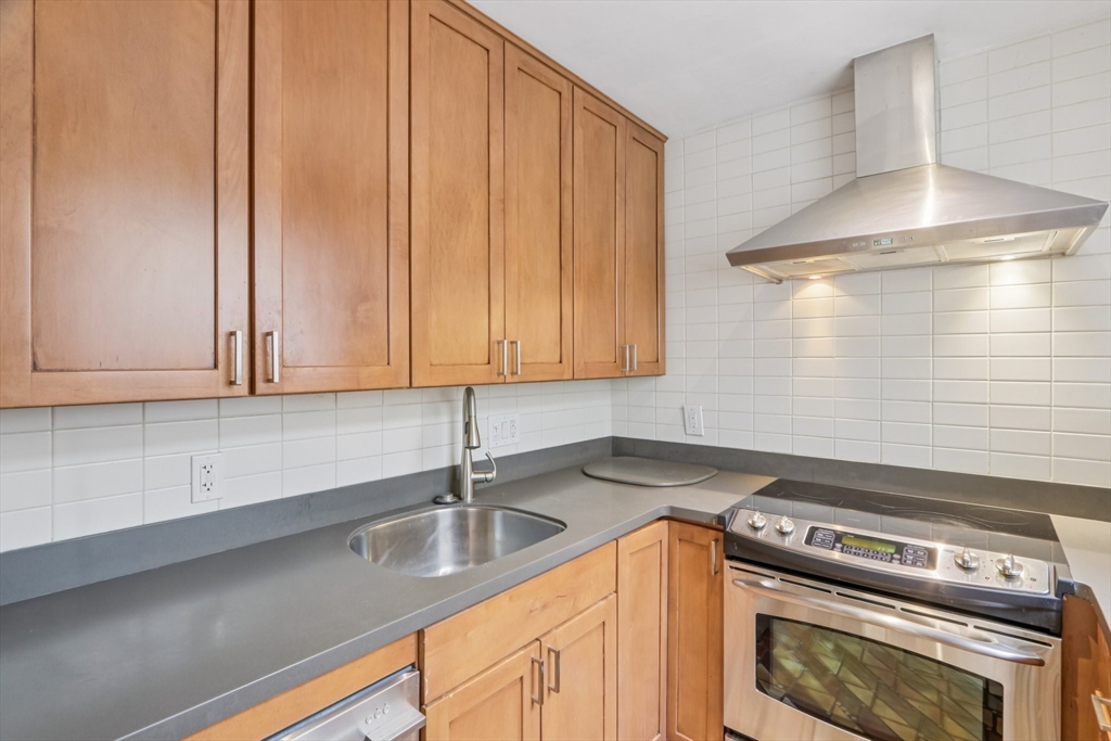 583 Massachusetts Avenue # 5