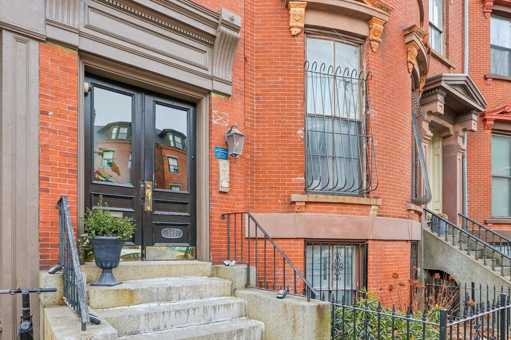 583 Massachusetts Avenue # 5