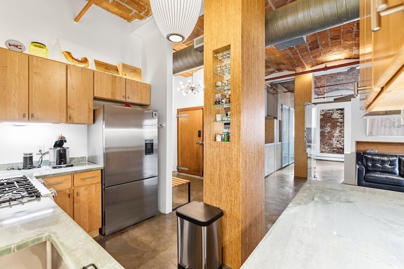 717 Atlantic Ave # 7B