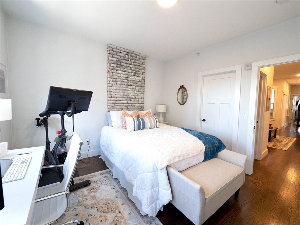 65 Border Street # 4