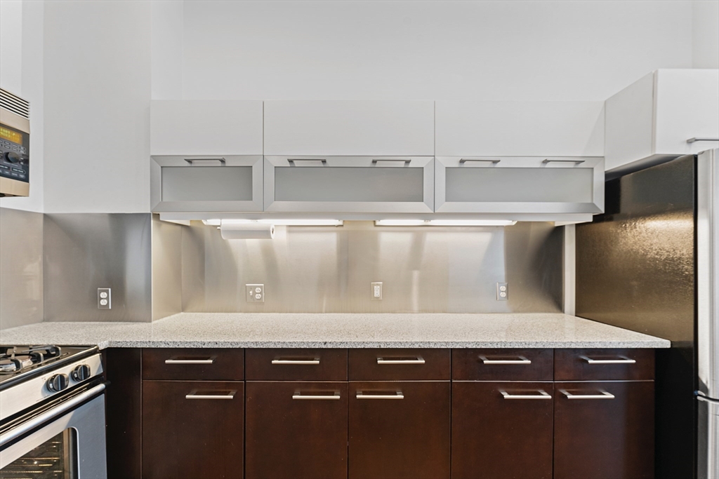 88 Kingston Street # 1F