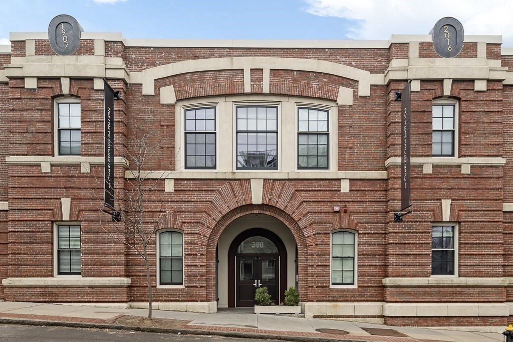 380 Bunker Hill St # 111