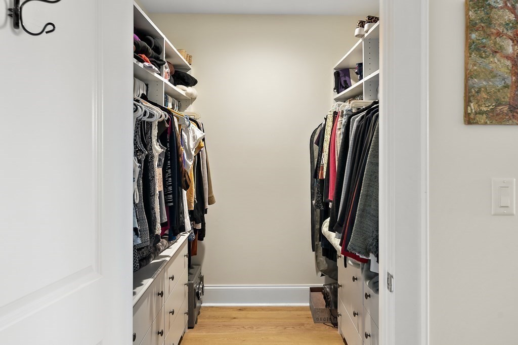 380 Bunker Hill St # 111