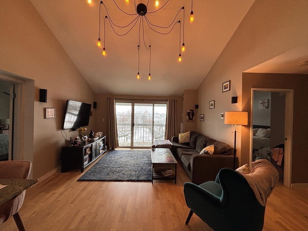 160 Commandants Way # 404