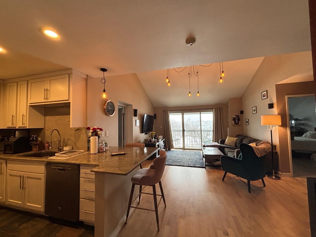 160 Commandants Way # 404