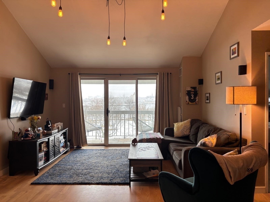 160 Commandants Way # 404