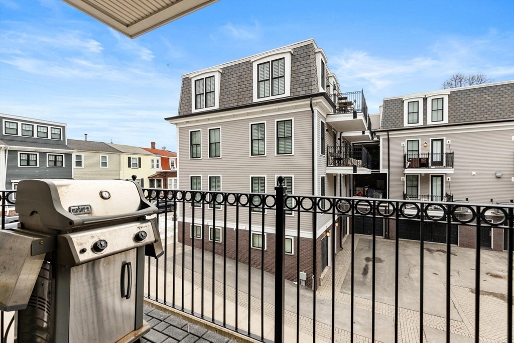 881 E 2nd # 7