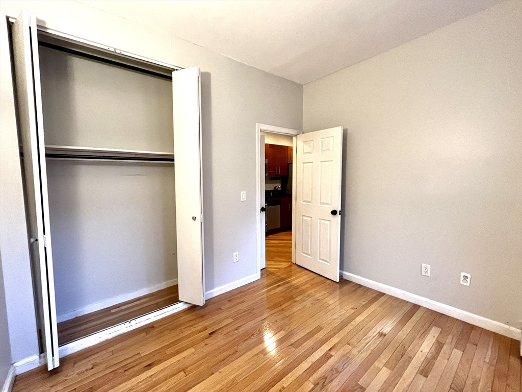 390 Riverway # 18